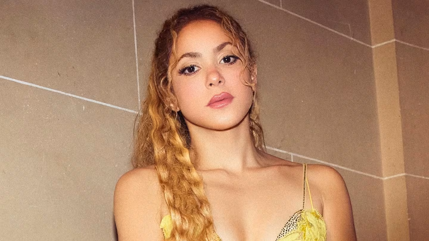 Shakira desmiente apoyo político y pide no usar su imagen