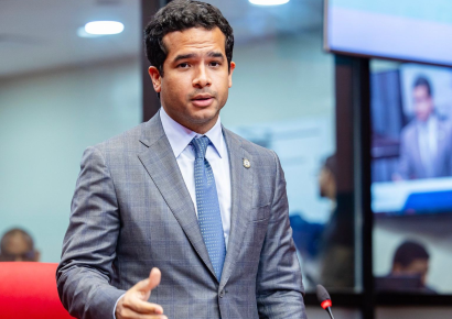 Omar Fernández rechaza propuesta de ser candidato vicepresidencial junto a su padre Leonel