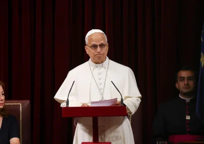 Papa León XIV pide a los gobiernos proteger y recibir a los refugiados