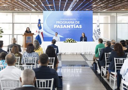 PGR lanzó Programa Nacional de Pasantías para estudiantes de derecho, psicología y tecnología