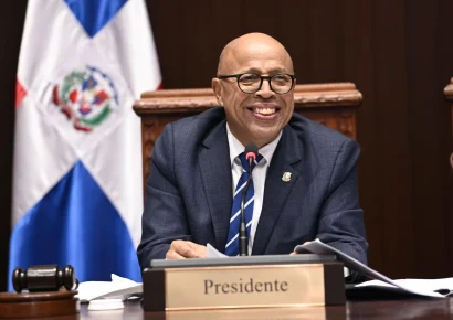 Pacheco felicita a Trump por negociaciones de paz con Irán y augura estabilidad económica