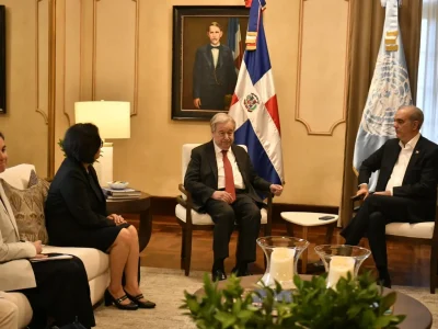 Presidente Abinader recibe en el Palacio Nacional al secretario general de la ONU António Guterres