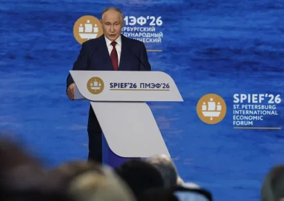 Putin alude con ironía a Trump por “educar” a Zelenski en modales y vestimenta estilo Rambo