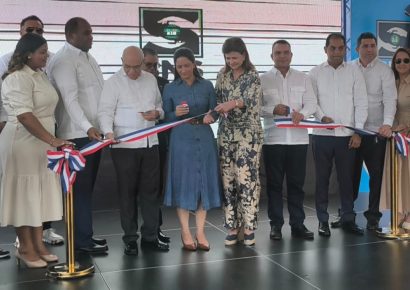 Raquel Peña entrega nuevas obras de salud en Valverde