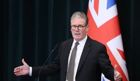 Keir Starmer continuará como diputado hasta el final de la legislatura tras anunciar su salida del Gobierno británico