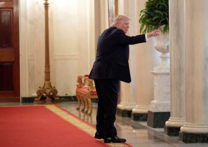 Trump abandona entrevista tras ser cuestionado sobre supuestas irregularidades electorales