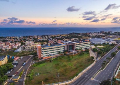 República Dominicana reafirma liderazgo turístico al recibir reconocimiento por satisfacción de visitantes en el Caribe