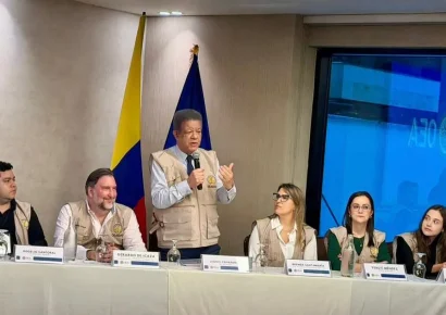 Leonel Fernández destaca jornada electoral tranquila en Colombia como jefe de misión de la OEA y llama al respeto en segunda vuelta