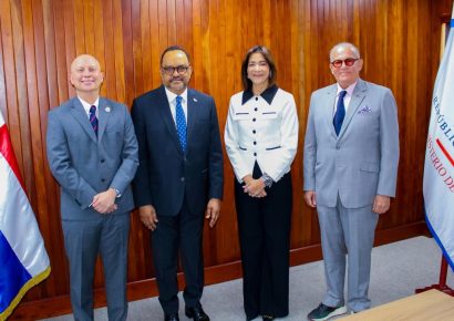 Ministros de Justicia de RD y Puerto Rico fortalecen lazos institucionales