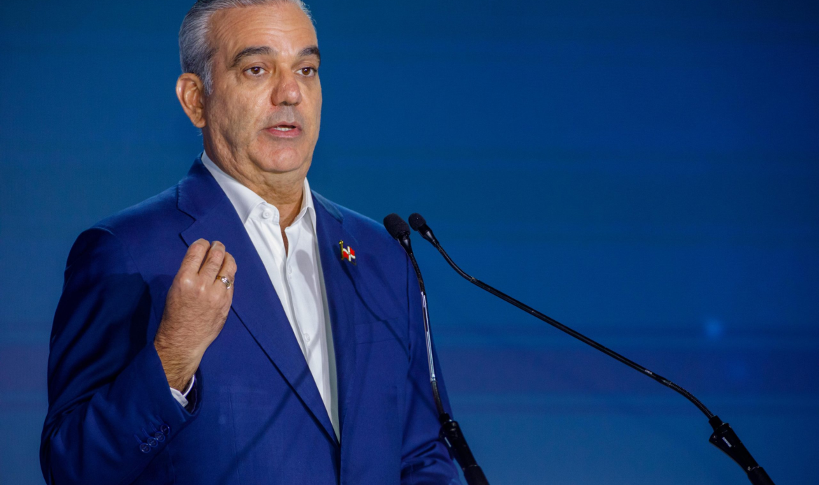 Abinader advirtió que no permitirá avance de bandas haitianas hacia la frontera