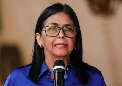 Delcy Rodríguez decreta despliegue militar en La Guaira tras fuertes sismos en Venezuela
