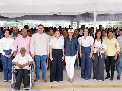 Supérate entrega Bono de Emergencia a 1,481 familias afectadas por inundaciones en abril