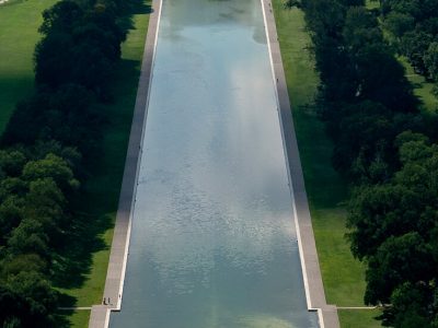 Trump está muy preocupado por el deterioro del Estanque Reflectante de Washington