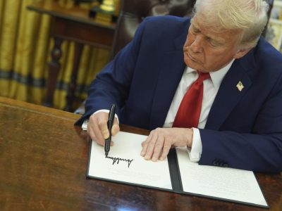 Trump firmó órdenes ejecutivas para impulsar computación cuántica y reforzar ciberseguridad
