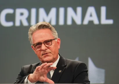El 85 % de las principales redes criminales de la UE utilizan empresas legales para ocultar sus operaciones, alerta Europol