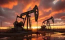 WTI cae 5.8 % a la espera de firma del acuerdo EE. UU.–Irán