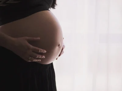 Fecundidad en República Dominicana bajará a 1.97 hijos por mujer en 2026, según ONE