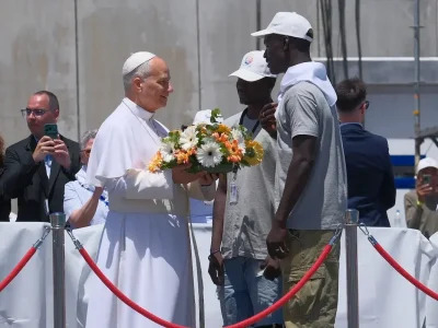 Papa León XIV llama a una migración digna con integración, respeto a las leyes y convivencia social