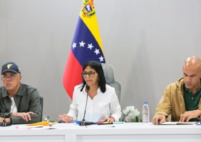 Delcy Rodríguez anuncia construcción de viviendas para damnificados por terremotos antes de finalizar el año