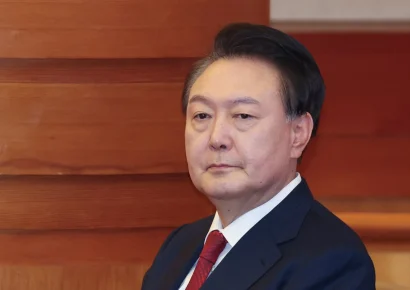 Expresidente surcoreano Yoon recibe 30 años de prisión por enviar drones a Corea del Norte