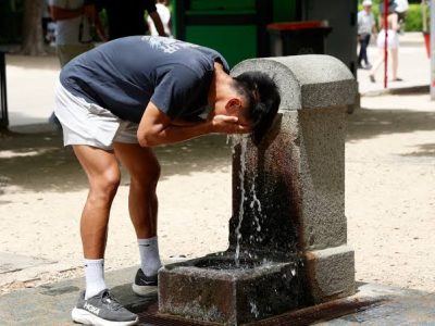 Dos niños mueren dentro de un vehículo durante una intensa ola de calor en Francia