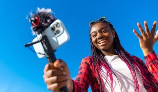 CBP alerta: influencers con visa de turista no pueden trabajar en creación de contenido en EE. UU.