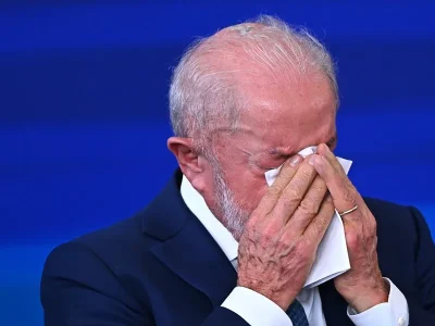 Lula concluyó tratamiento de radioterapia y celebró su cura definitiva