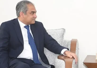 Ministro de Interior de Pakistán viaja a Teherán a entregar un mensaje clave al líder supremo iraní