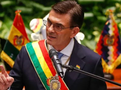 La Central Obrera Boliviana descarta negociar con el Gobierno y mantiene presión para la salida de Rodrigo Paz