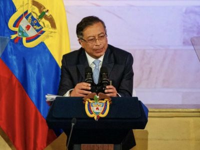 Petro critica con dureza a Trump y Rubio por apoyar a De la Espriella