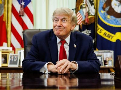 Trump declara más de mil millones en ingresos por criptomonedas
