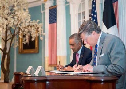 EE.UU. y RD firman memorando para cooperación nuclear