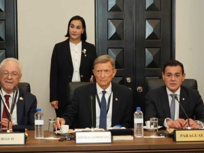 Roberto Álvarez destacó vigencia de cooperación americana en bicentenario del Congreso Anfictiónico