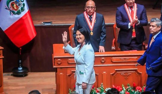 Keiko Fujimori recibe sus credenciales y es reconocida oficialmente como presidenta electa de Perú