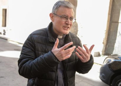Sacerdote español expulsado del clero por León XIV califica de “injusta” la decisión del Vaticano