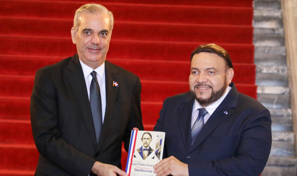 Abinader llama a convertir ideales de Duarte en compromiso ciudadano al conmemorarse 150 aniversario de su fallecimiento
