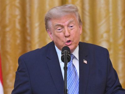 Trump amenazó con subir aranceles a Canadá por incendios