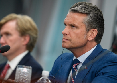 Hegseth pide más fondos y confirma nuevas bajas en Oriente Medio