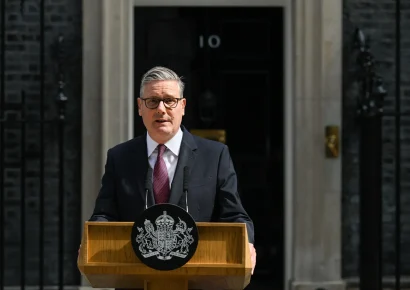 Starmer se despide del Parlamento británico y evita dar consejos a su sucesor