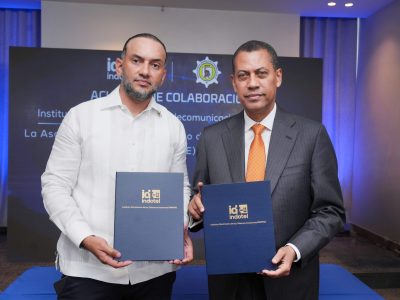 Indotel y Adepe firman acuerdo para impulsar inclusión digital y capacitación tecnológica en provincia Espaillat