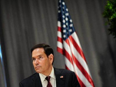 Rubio asegura que Irán busca negociar con EE.UU. mientras aumenta la tensión en Oriente Medio