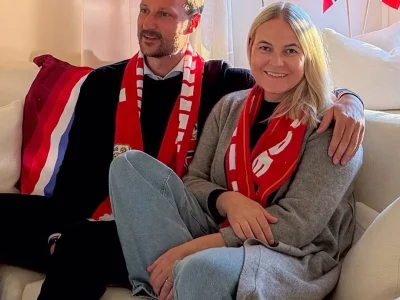 La princesa Mette-Marit reaparece tras su trasplante y lo hace celebrando la histórica victoria de Noruega