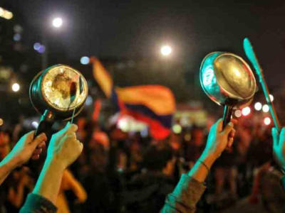 Cacerolazos sonaron por tercer día en Santo Domingo