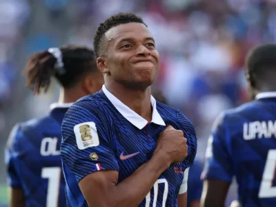 Mbappé igualó a Messi en la cima de goleadores del Mundial