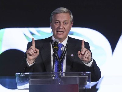 Kast confía en mayor respaldo a su megarreforma tributaria