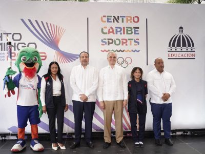Educación dominicana abrazó la ‘Llama de los Valores’