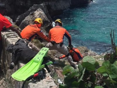 Defensa Civil activa operativo tras caída al mar Caribe