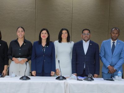 Diputados avanzan estudio de la Ley Marco Déjala Ir contra la violencia