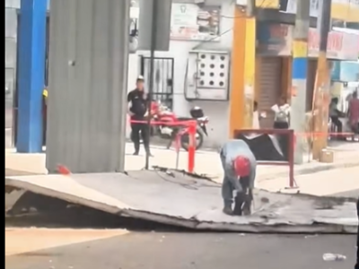 Se desprende placa en estación Gregorio Urbano Gilbert del Metro