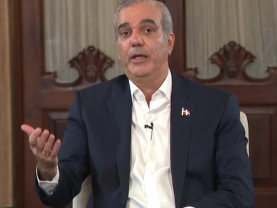 Abinader descartó reforma fiscal integral en actual contexto